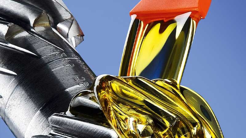 高温不下线，高压不退缩：抗磨液压油的稳定性承诺